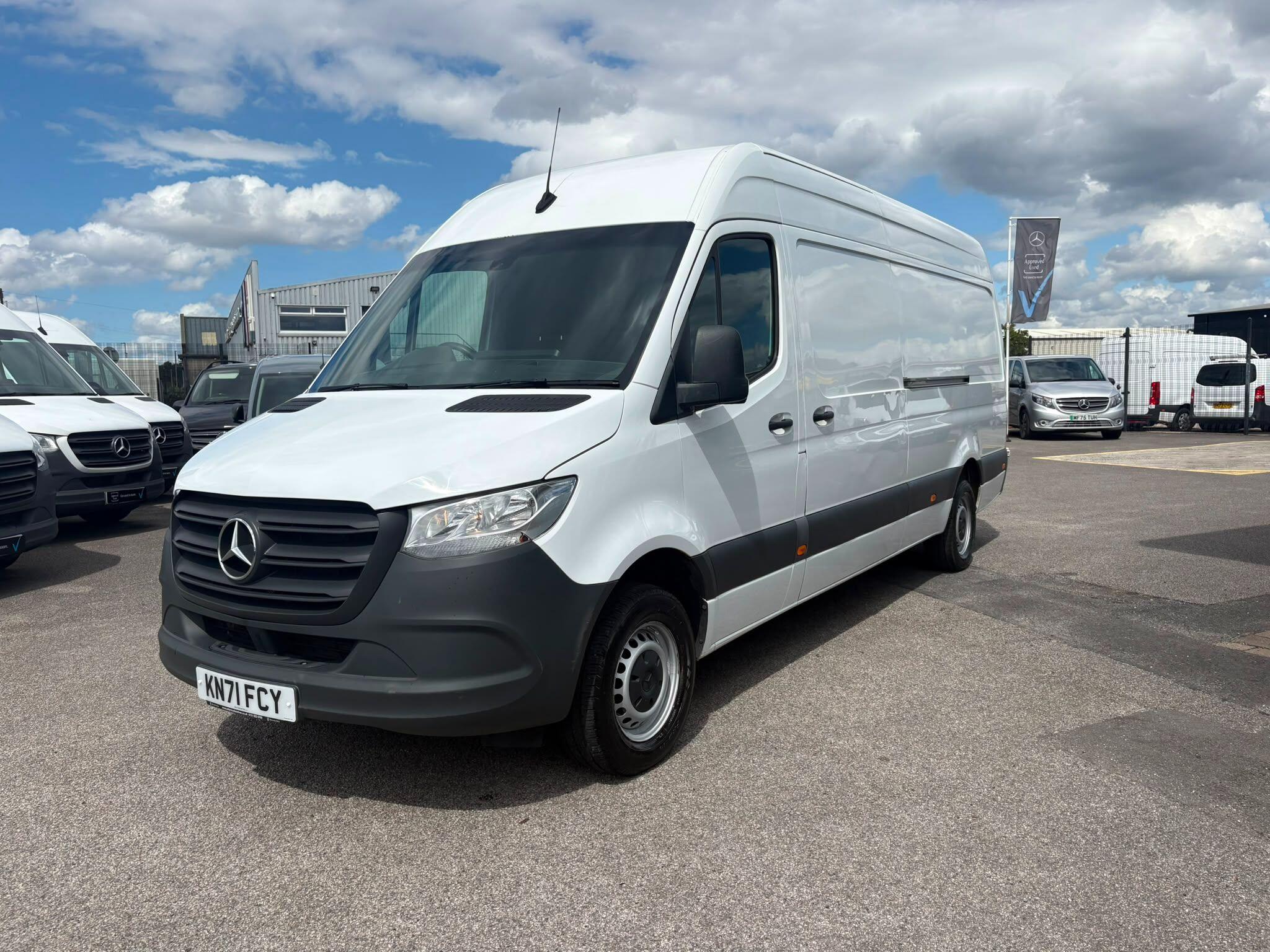 Mercedes-Benz Sprinter